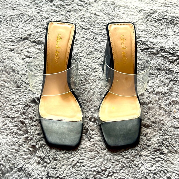 Boxed - Picture 1 of 3